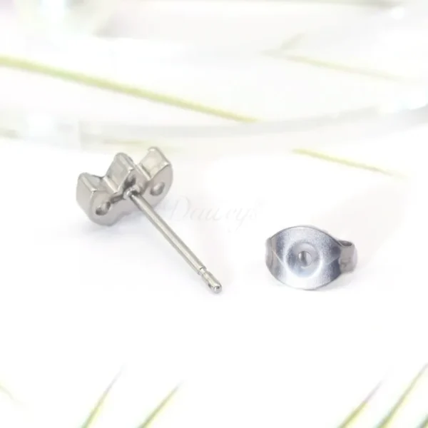 Daweys DSES005 G23 Titanium Zirconia Ear Studs Piercing Accessories featuring stylish Lip Rings - Immagine 4
