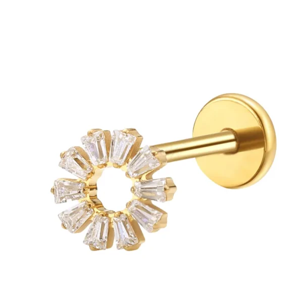 Daweys DS4270 Lip Piercing Sleek Titanium Design with Elegant Zircon Accents for Modern Style