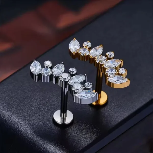 Daweys DS4342 G23 Titanium Internally Threaded Marquise CZ Fan-Shaped Cartilage Labret Stud - Image 3