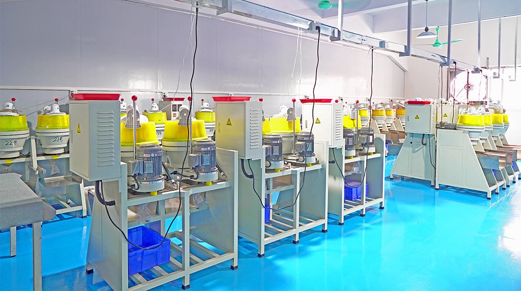 Daweys Mirro Polishing